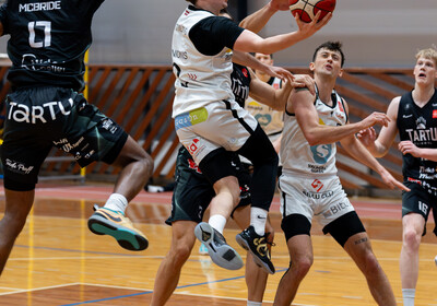 LAT-EST: VALMIERA GLASS VIA : Tartu Ülikool Maks & Moorits