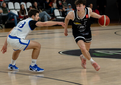 LAT-EST: VALMIERA GLASS VIA : Latvijas Universitāte