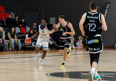 LAT-EST: VALMIERA GLASS VIA : Latvijas Universitāte