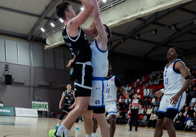 LAT-EST: VALMIERA GLASS VIA : Latvijas Universitāte