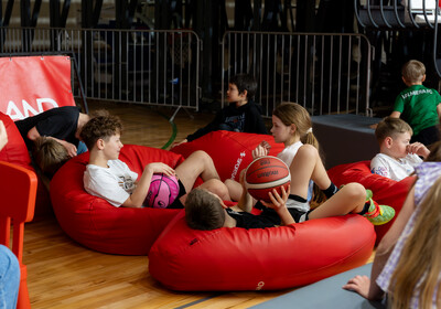 LAT-EST: VALMIERA GLASS VIA : Latvijas Universitāte