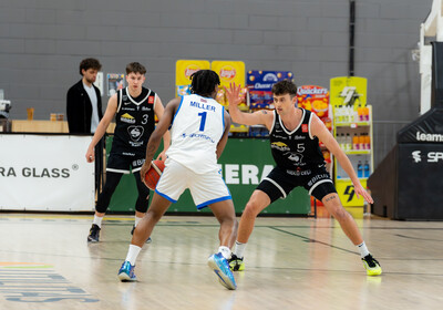 LAT-EST: VALMIERA GLASS VIA : Latvijas Universitāte