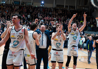 LAT-EST FINĀLS: VALMIERA GLASS VIA : Tartu Ülikool Maks & Moorits