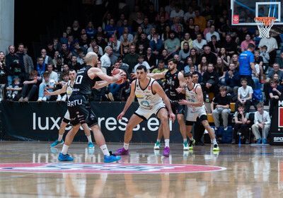 LAT-EST FINĀLS: VALMIERA GLASS VIA : Tartu Ülikool Maks & Moorits