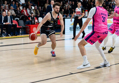 LBL 1/2 fināls 1. spēle: VALMIERA GLASS VIA : Rīgas Zeļļi Sefinance