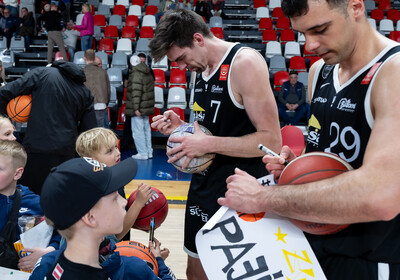 LBL 1/2 fināls 1. spēle: VALMIERA GLASS VIA : Rīgas Zeļļi Sefinance