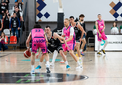 LBL 1/2 fināls 1. spēle: VALMIERA GLASS VIA : Rīgas Zeļļi Sefinance