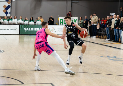 LBL 1/2 fināls 1. spēle: VALMIERA GLASS VIA : Rīgas Zeļļi Sefinance