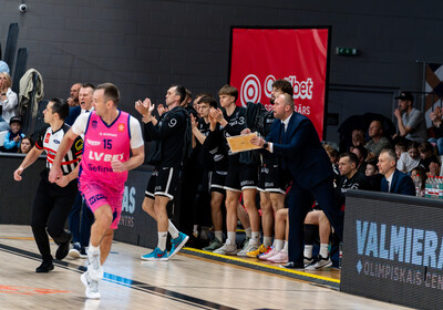 LBL 1/2 fināls 3. spēle: VALMIERA GLASS VIA : Rīgas Zeļļi/Sefinance