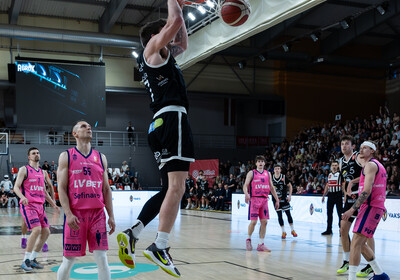 LBL 1/2 fināls 5.spēle: VALMIERA GLASS VIA : Rīgas Zeļļi/Sefinance