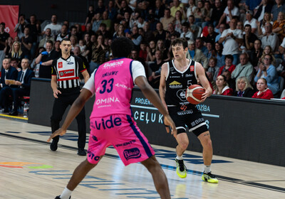 LBL 1/2 fināls 5.spēle: VALMIERA GLASS VIA : Rīgas Zeļļi/Sefinance