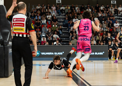 LBL 1/2 fināls 5.spēle: VALMIERA GLASS VIA : Rīgas Zeļļi/Sefinance