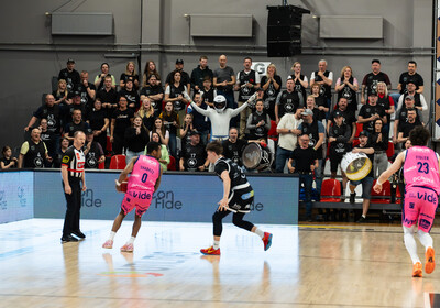 LBL 1/2 fināls 5.spēle: VALMIERA GLASS VIA : Rīgas Zeļļi/Sefinance