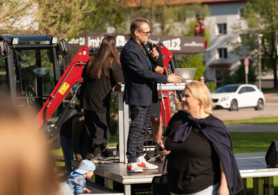 Paldies, Valmiera - mēs Jūs jūtam, dzirdam, redzam!
