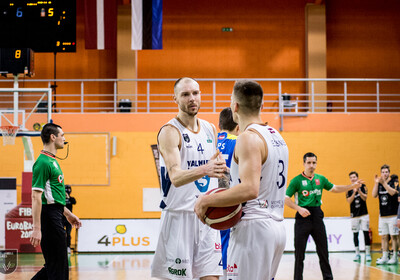LAT-EST: VALMIERA GLASS VIA - VENTSPILS