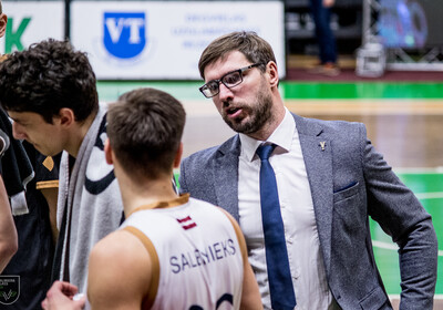 LAT-EST: VALMIERA GLASS VIA - VENTSPILS