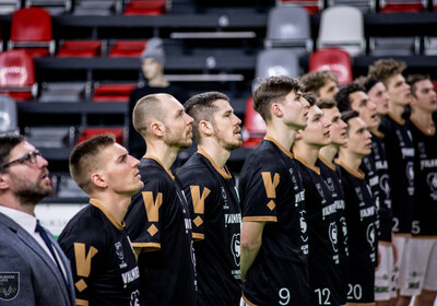 LAT-EST: VALMIERA GLASS VIA - VENTSPILS