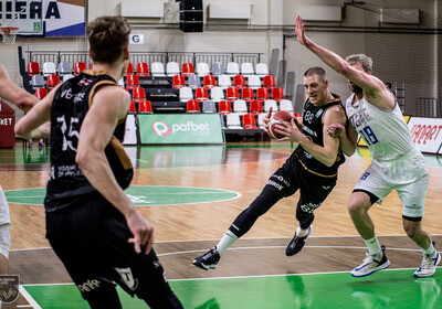 LAT-EST: VALMIERA GLASS VIA - OGRE