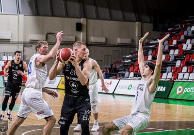 LAT-EST: VALMIERA GLASS VIA - OGRE
