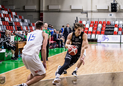 LAT-EST: VALMIERA GLASS VIA - OGRE