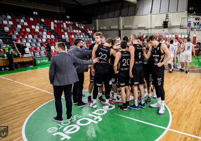 LAT-EST: VALMIERA GLASS VIA - OGRE