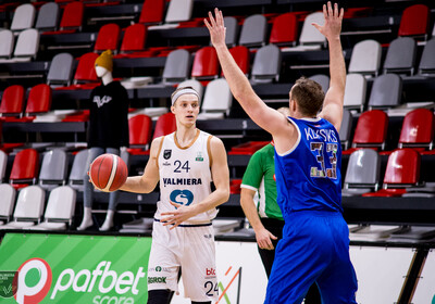LAT-EST: VALMIERA GLASS VIA - OGRE