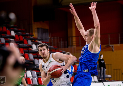 LAT-EST: VALMIERA GLASS VIA - OGRE