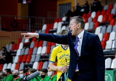 LAT-EST: VALMIERA GLASS VIA - VENTSPILS