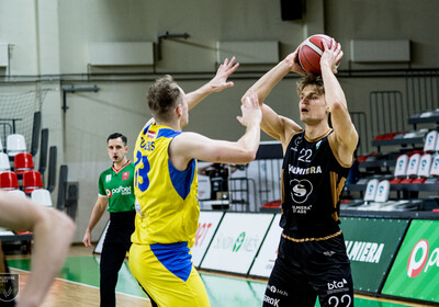 LAT-EST: VALMIERA GLASS VIA - VENTSPILS