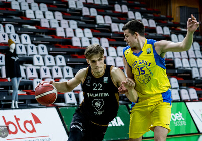 LAT-EST: VALMIERA GLASS VIA - VENTSPILS