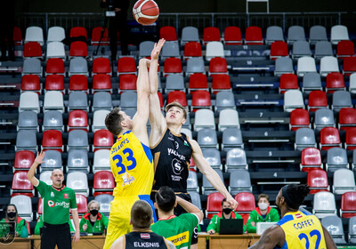 LAT-EST: VALMIERA GLASS VIA - VENTSPILS