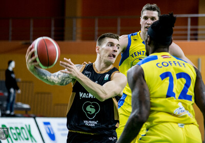 LAT-EST: VALMIERA GLASS VIA - VENTSPILS