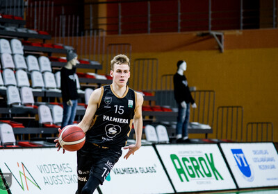 LAT-EST: VALMIERA GLASS VIA - VENTSPILS
