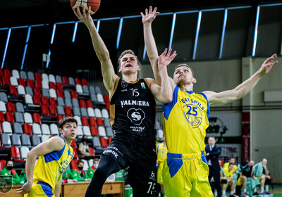 LAT-EST: VALMIERA GLASS VIA - VENTSPILS