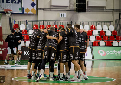 LAT-EST: VALMIERA GLASS VIA – VEF RĪGA