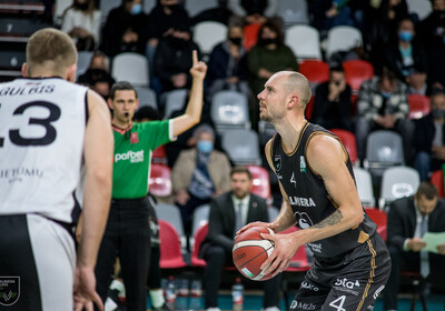 LAT-EST: VALMIERA GLASS VIA – VEF RĪGA