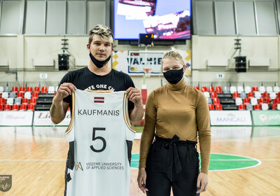 LAT-EST: VALMIERA GLASS VIA – VEF RĪGA