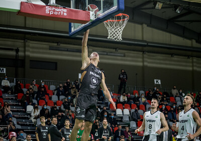LAT-EST: VALMIERA GLASS VIA – VEF RĪGA