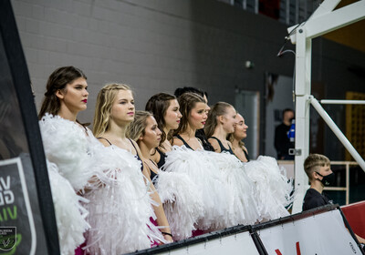 LAT-EST: VALMIERA GLASS VIA – VEF RĪGA