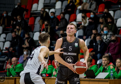 LAT-EST: VALMIERA GLASS VIA – VEF RĪGA