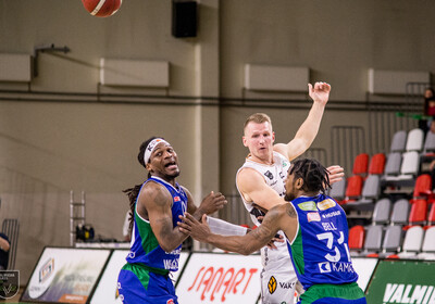 Eiropas Ziemeļu basketbola līga: VALMIERA GLASS VIA : Anwil Wloclawek, 19.10.20201.