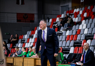 LAT-EST: VALMIERA GLASS VIA - BK VENTSPILS