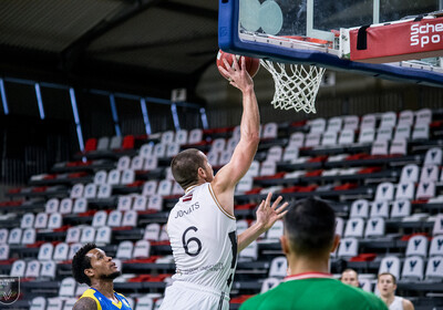 LAT-EST: VALMIERA GLASS VIA - BK VENTSPILS