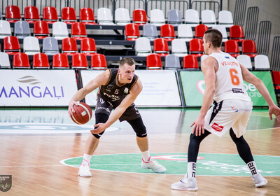 LAT-EST: VALMIERA GLASS VIA - KK Viimsi/Sportland