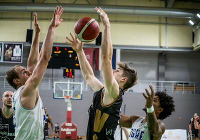 LATVIJAS BASKETBOLA UŽAVAS KAUSS: VALMIERA GLASS - BK OGRE