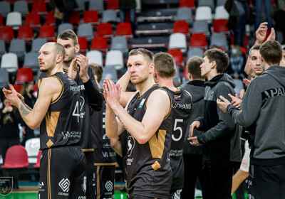 LATVIJAS BASKETBOLA UŽAVAS KAUSS: VALMIERA GLASS - BK OGRE