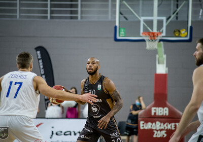 LATVIJAS BASKETBOLA UŽAVAS KAUSS: VALMIERA GLASS - BK OGRE