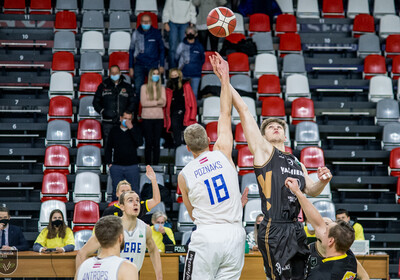 LATVIJAS BASKETBOLA UŽAVAS KAUSS: VALMIERA GLASS - BK OGRE