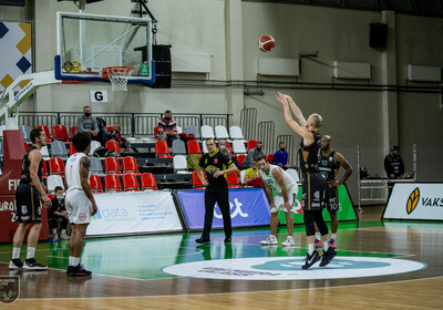 LATVIJAS BASKETBOLA UŽAVAS KAUSS: VALMIERA GLASS - BK OGRE