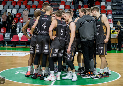 LATVIJAS BASKETBOLA UŽAVAS KAUSS: VALMIERA GLASS - BK OGRE